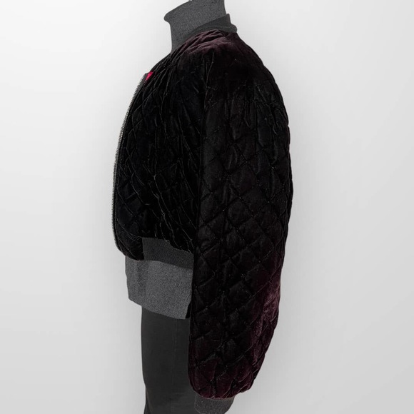 Small Vintage Velvet Bomber Crop DiamondQuilted Pockets Satin Fuchsia Lining - Picture 9 of 9